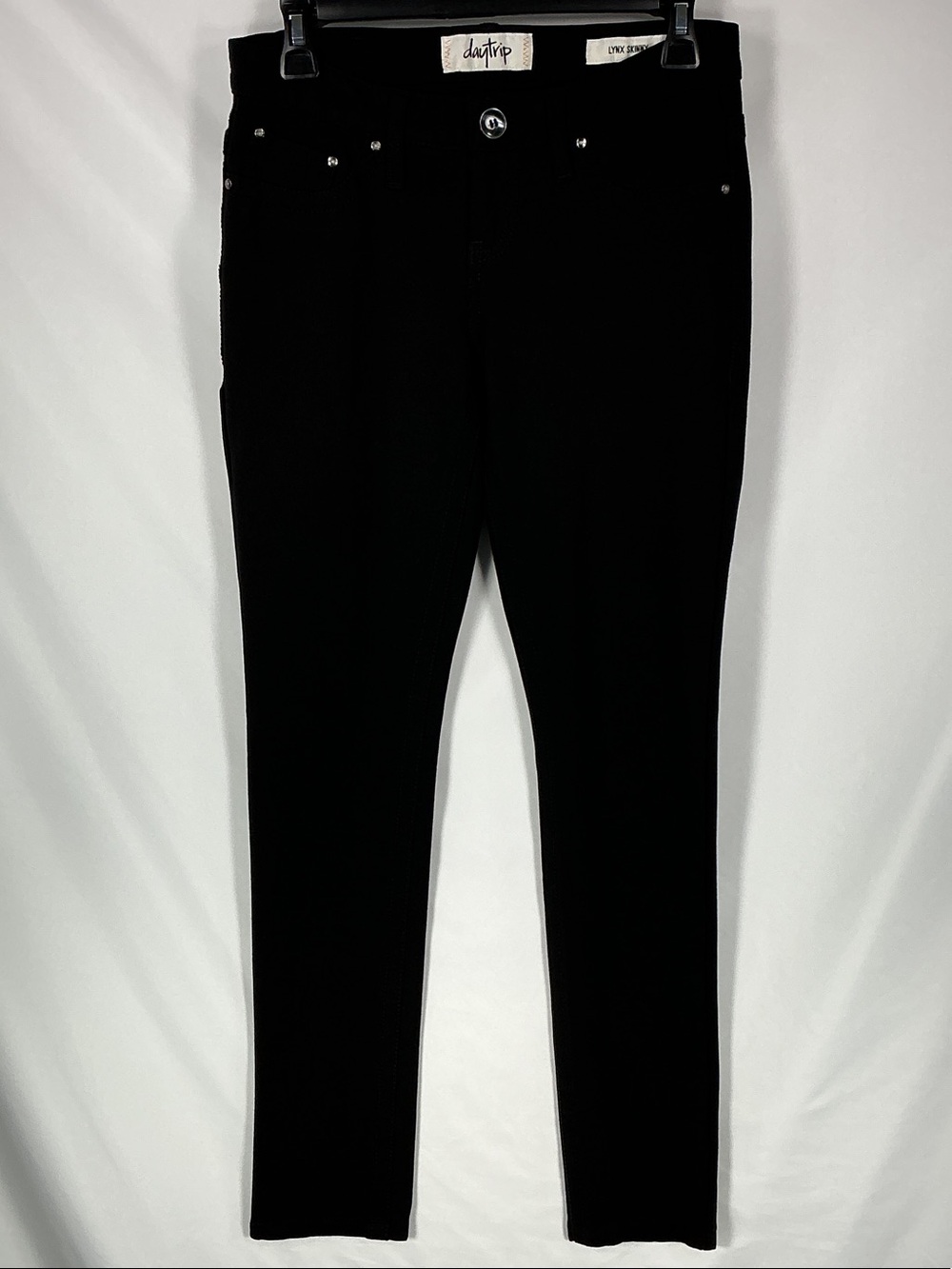 Daytrip Lynx Black Skinny Pants Jeans 26R Buckle Low Mid Rise Stretch Regular